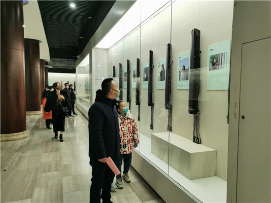 “斫匠琴心——传统古琴斫制技艺展” 在周口市博物馆开展